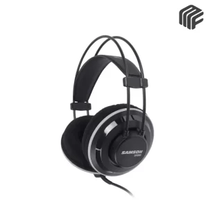 سماعات رأس استوديو سامسون سوداء مغلقة من الخلف بقطر 50 مم ووسادات أذن مخملية موديل Samson SR990 Professional Headphones - متوفر لدى MF Music Egypt