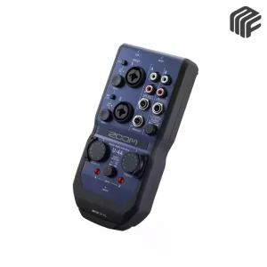 Zoom U-44 – كارت صوت محمول احترافي 4×4 مع مدخل MIDI، مثالي للتسجيل الصوتي والبث المباشر. يوفر جودة عالية للمدخلات والمخرجات في حجم مدمج.