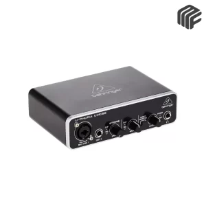 كارت صوت بهرنجر UMC22