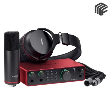 Focusrite Scarlett 2i2 Studio 4th Gen