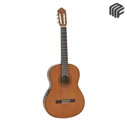 YAMAHA CX40 CLASSIC WITH EQ GUITAR