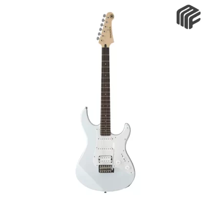YAMAHA PACIFICA012 WHITE ELECTRIC GUITAR